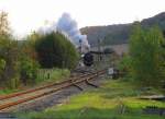 DLW 50 3501 mit dem Lr 74611 von Freyburg zur Abstellung nach Karsdorf, am 24.10.2010 bei der Ausfahrt in Laucha.