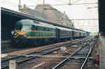 NMBS Museumszug mit 201 010 (ex BR 59) steht am2 Juni 1989 in Roosendaal.