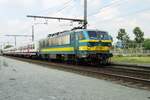 Spitzverkehrszug mit 2739 halt am 29 Augustus 2013 in Antwerpen-Noorderdokken.