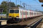 Am 24 September 2023 verlasst NMBS 305 -einige der sehr Wenige Breaks ohne Graffititags- Brussel Noord mit ein RB nach Mechelen. Am 24 September 2023 verlasst NMBS 305 -einige der sehr Wenige Breaks ohne Graffititags- Brussel Noord mit ein RB nach Mechelen.
