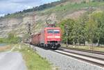 152 155 mit einem Mischer gen Würzburg Hbf fahrend am 24.8.25
