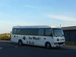 (190'334) - Go West Tours, Northcote - 9667 AO - Mitsubishi am 18.