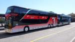 zwei Setra S 431 DT beim beim Bahnhof Grenchen Sd, im Einsatz als Bahnersatz zwischen Grenchen Sd und Solothurn Hauptbahnhof.