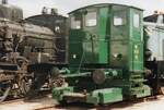 DSB Lokotraktor No.48 steht am 23 Mai 2004 ins Bw von Randers während ein OFfener Wochenende.