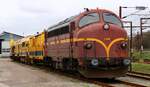 CFL Litra MY 1146 mit Vossloh Schienenfräse 9427 001-9 und Begleitwagen 1529 001-6, Pattburg/DK 16.01.2023 II