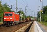 DBS/RSC 0185 336-2 passiert hier mit einer  LÜ Berta  den Bahnhof Schleswig via Gleis 2 Richtung Dänemark. 19.05.2014