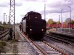 03 1010 bei der Einfahrt in den Bahnhof Bergen auf Rgen am 27.10.12