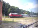 218 366 im Bahnhof Seebad Heringsdorf am 27.7.14