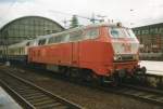 Scanbild von 218 277 in Bremen Hbf am 18 Mai 2002.