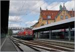 Zwei DB 218 erreichen mit ihrem EC von München kommend Lindau hbf.