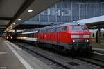 218 416-6 stand mit einen EC in münchen hbf,02.10.19