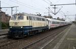 218 446-3 stand mit IC 2310 in itzehoe,12.11.24