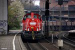 261 038-4 fuhr mit einen schotterzug durch hh-harburg,24.04.14