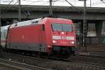 abfahrt der 101 002-4 vom bhf harburg mit einen IC am 17.12.13