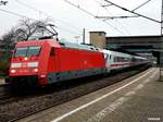 101 119-6 stand mit einen IC im bahnhof hh-harburg,17.12.16