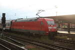 101 025 im Bahnhof Berlin Lichtenberg am 5.8.21