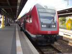 112 120 als RE5 nach Holzdorf (Elster) im Bahnhof Stralsund Hbf am 13.8.13