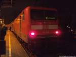 112 165 als RE5 mit Zugnummer RE 18507 mit ziel Holzdorf (Elster) im Bahnhof Stralsund Hbf am 3.12.13