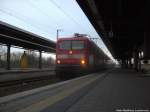 112 115 als RE5 mit ziel Stralsund Hbf bei der Einfahrt in Stralsund Hbf am 6.1.14