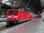 112 148-2 mit einen RE nach cottbuss,in leipzig hbf,26.12.19