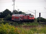 143 816 mit einen 760er Steuerwagen mit ziel Halle-Nietleben kurz hinter dem Abzweig Halle-Nietleben am 25.7.16