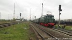 E44 044 am Zugende beim verlassen des Bahnhofs Grokorbetha in Richtung Weienfels am 17.4.16