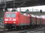 145 022 mit enem Gterzug kurz vor dem Bahnhof Delitzsch unt Bf am 18.12.15