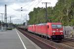 Kesselwagenzug mit 185 271 durchfahrt Köln Süd am 4 Oktober 2017.