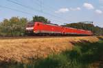 Lokzug mit 189 047 an der Spitze durchfahrt am 27 Juli 2018 Tilburg Oude Warande.