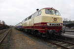 218 105 der NeSA mit dem SVT 137 234 im Bahnhof Weiden (Oberpfalz) am 23.3.21