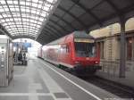 143 816 mit einem Doppelstocksteuerwagen im Bahnhof Halle (Saale) Hbf am 28.11.14