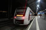 1648 401/901 als RB47 mit ziel Bernburg Hbf im Bahnhof Halle/Saale Hbf am 21.12.19