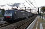 Captrain 189 111 durchfahrt ins letzten Licht Dordrecht Centraal am 25 Oktober 2015.