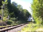 PRESS 650 032-4 beim Halt am ei fahdtssignal in Putbus am 15.6.14