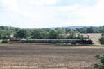 86 1744 und 114 703 (203 230) von Bergen auf Rgen kommend mit Ziel Lauterbach Mole kurz vor Putbus am 31.7.21