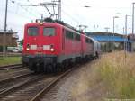 EGP 140 853-3 & 140 824-4 mit dem Kreidezug kurz vor der Abfahrt in Bergen auf Rgen am 12.8.13