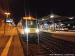 HEX VT 876 mit ziel Halle (Saale) Hbf - HEX VT 801 mit ziel Goslar (Hinter dem VT 876) & HEX VT 8XX mit ziel Magdeburg Hbf im Bahnhof Halberstadt am 21.12.14