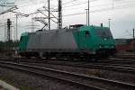 185 611-1 ist lz am 18.05.14 durch hamburg-altenwerder gefahren