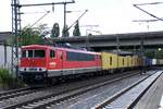 LDK 155 249-6 fuhr mit einen containerzug durch hh-harburg,26.07.22