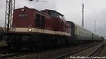 202 327 (203 227) der LEG und E44 044 am Zugende im Bahnhof Grokorbetha am 17.4.16