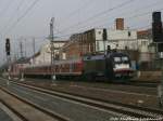 MRCE ES 64 U2 - 028 mit ziel Halle (Saale) Hbf verlsst den Merseburger Bahnhof am 6.1.15