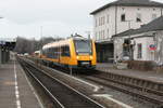 1648 211/711 als RB1 mit ziel Regensburg Hbf im Bahnhof Marktredwitz am 22.3.21