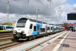 4746 804/304 der ODEG abgestellt im Bahnhof Stralsund Hbf am 15.4.24