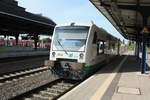 VT 63 der steht als RB4 mit ziel Weischlitz im Bahnhof Gera Hbf am 8.5.20