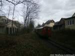 Schlusslicht von der HSB 99 236 kurz vor dem Haltpunkt Wernigerode-Hochschule Harz am 21.12.14