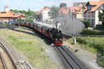 99 7241 verlsst den Bahnhof Wernigerode Hbf in Richtung Brocken am 2.6.22