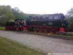 RBB Kf 6003 rangiert munter 99 4802 hin und her in Putbus am 10.5.13