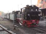 99 608 mti dem P108 (Sonderzugwagen) im Bahnhof Putbsu am 14.10.13