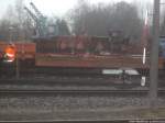 Fahrgestell der Herresfeldbahnlok wurde auf einem Flachwagen Verladen und wird wenige std später nach Meiningen Überführt / Putbus am 9.1.14