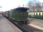 Ein Sonderzugwagen an einem Planzug im Bahnhof Putbus am 15.3.14